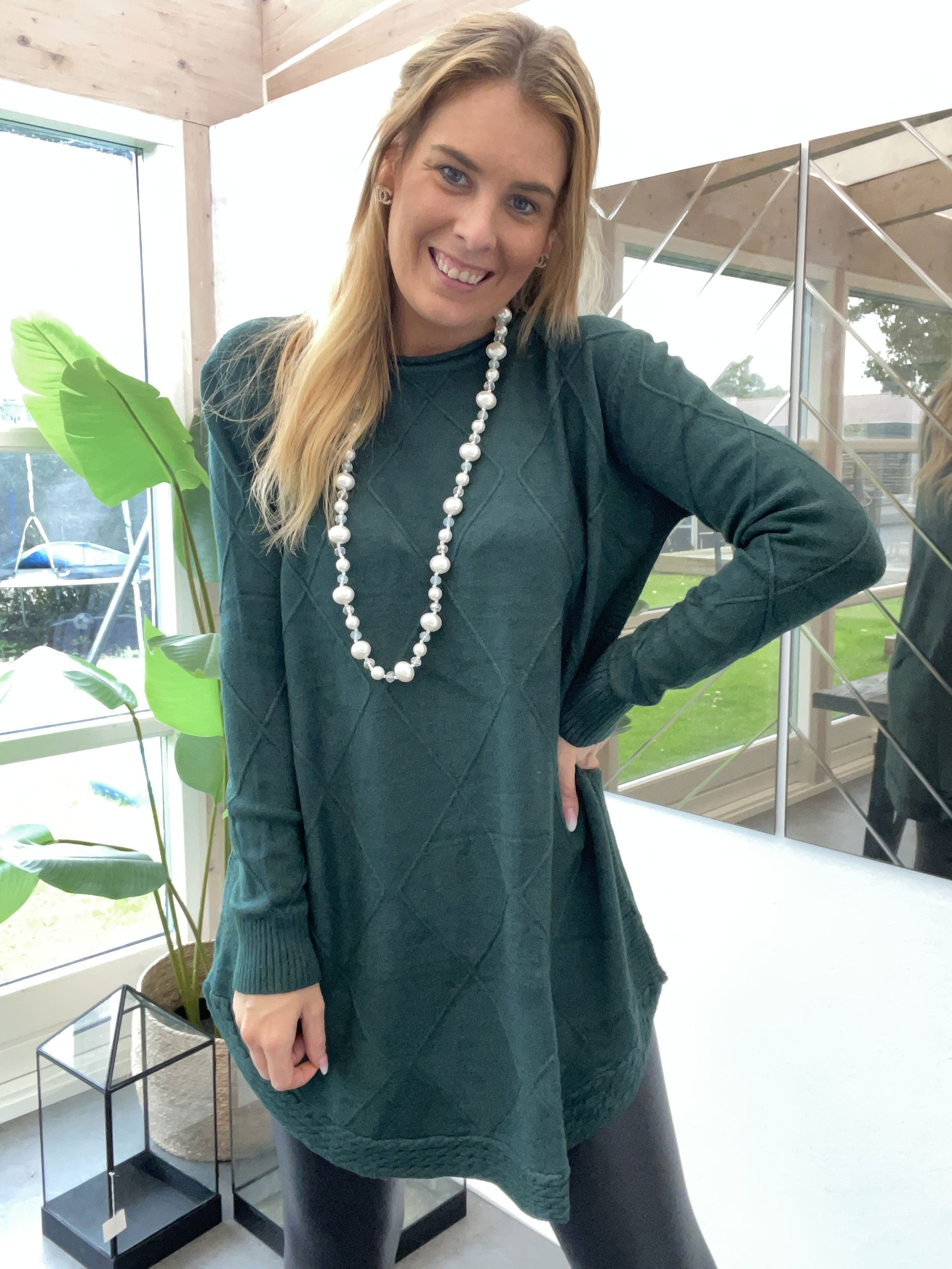 Debbie - Lång blus i mjuk stickning - Red